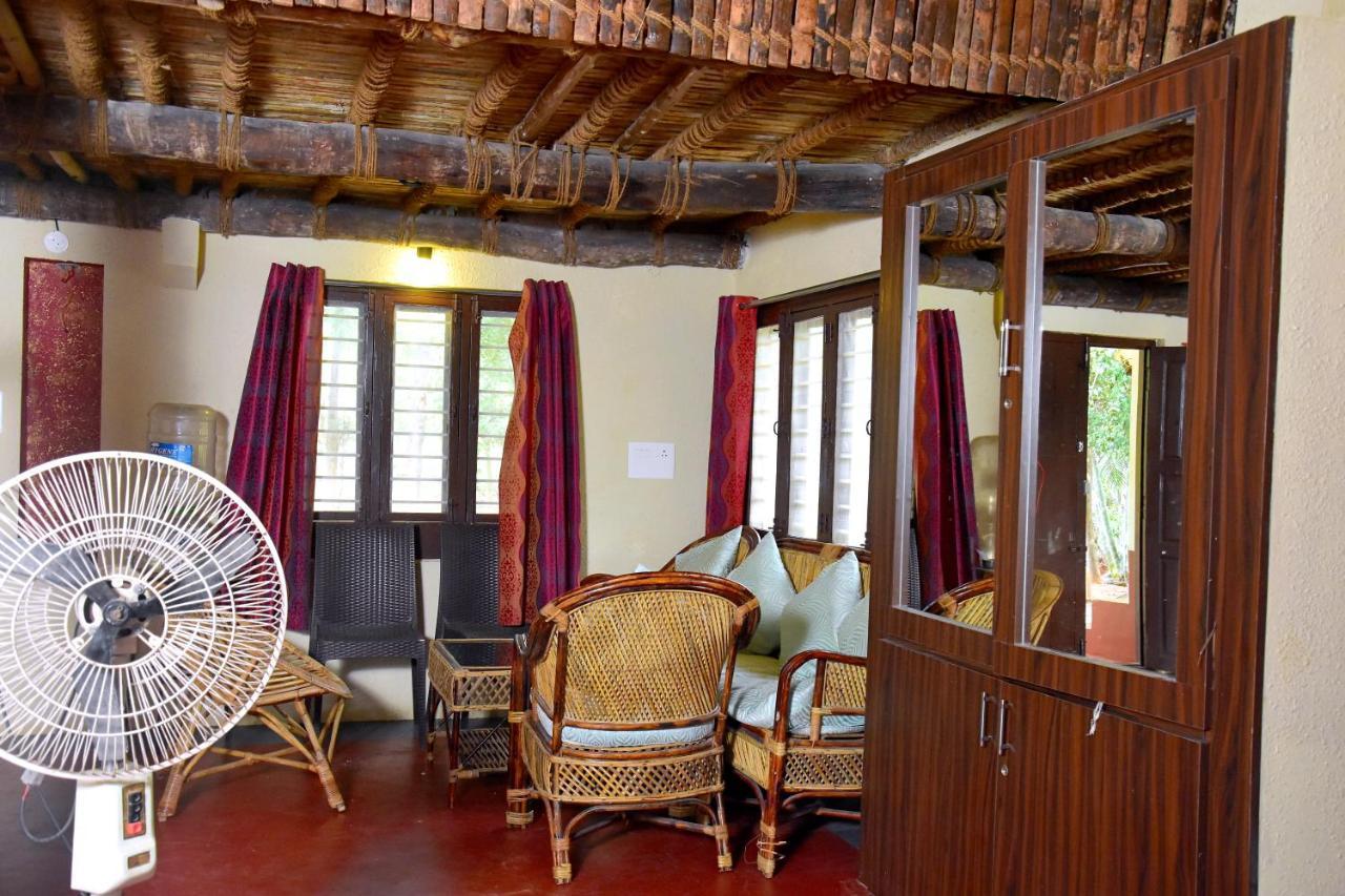 Kālapettai Paradise Quest Nature Farmhouse 빌라 외부 사진